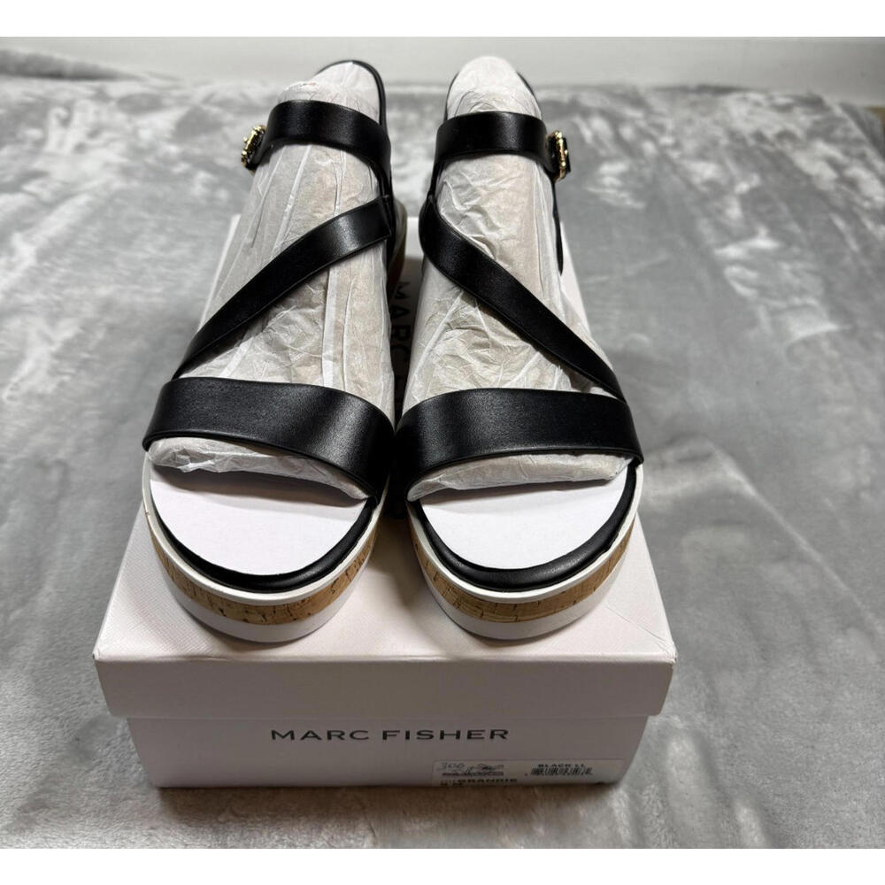 NIB Marc Fisher Women's Grandie Treaded Flatform Wedge Sandals Size 9